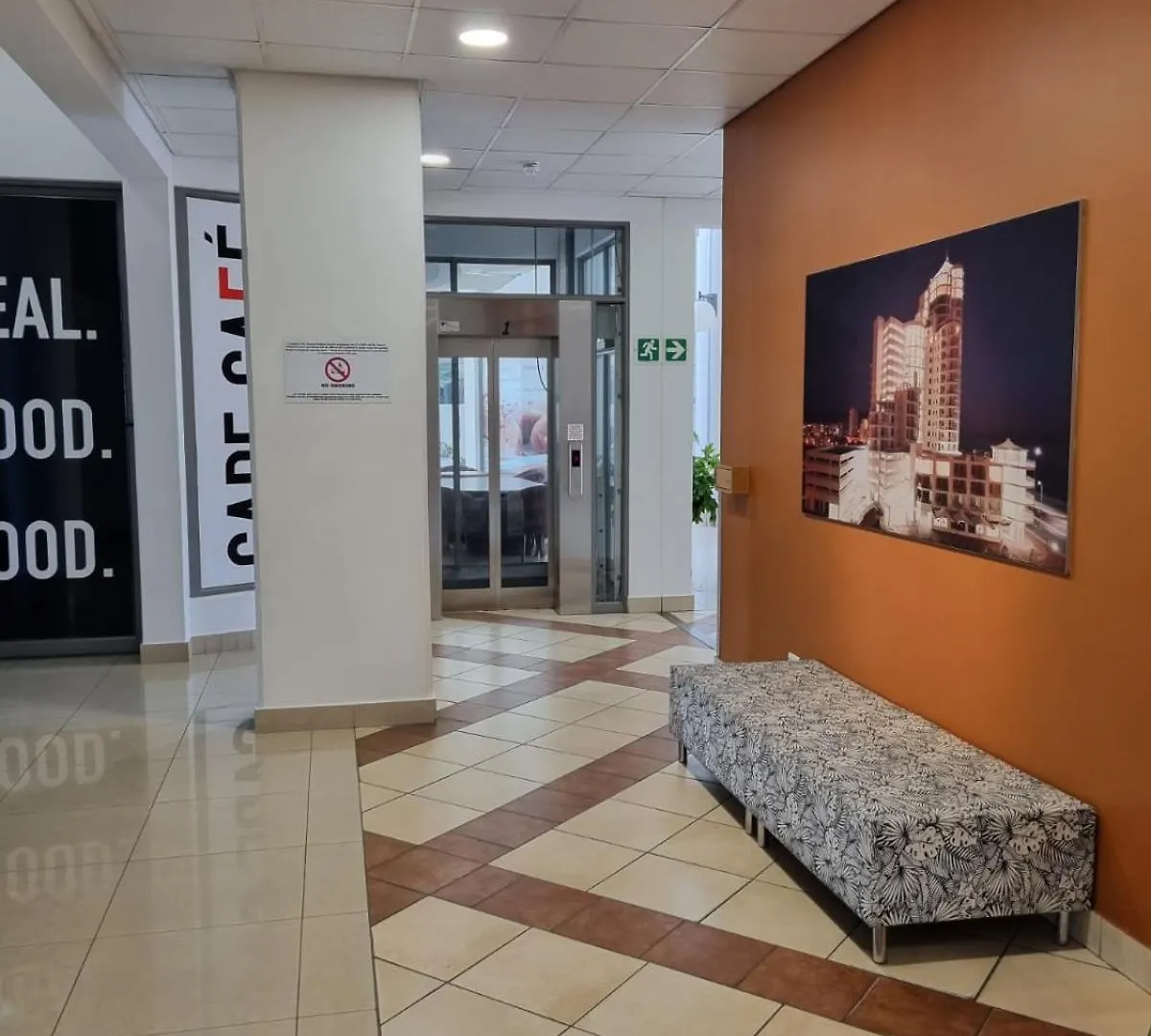 Apartamento Hibernian Towers 309 Strand - Luxury Self Catering Ciudad del Cabo Sudáfrica
